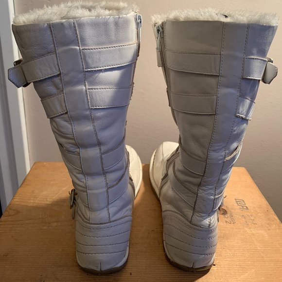 *SOLD* Riverland Leather Winter Boots - Picture 4 of 4